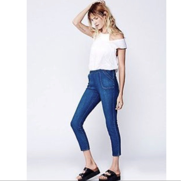 Free People Denim - Free People high waisted crop jeans